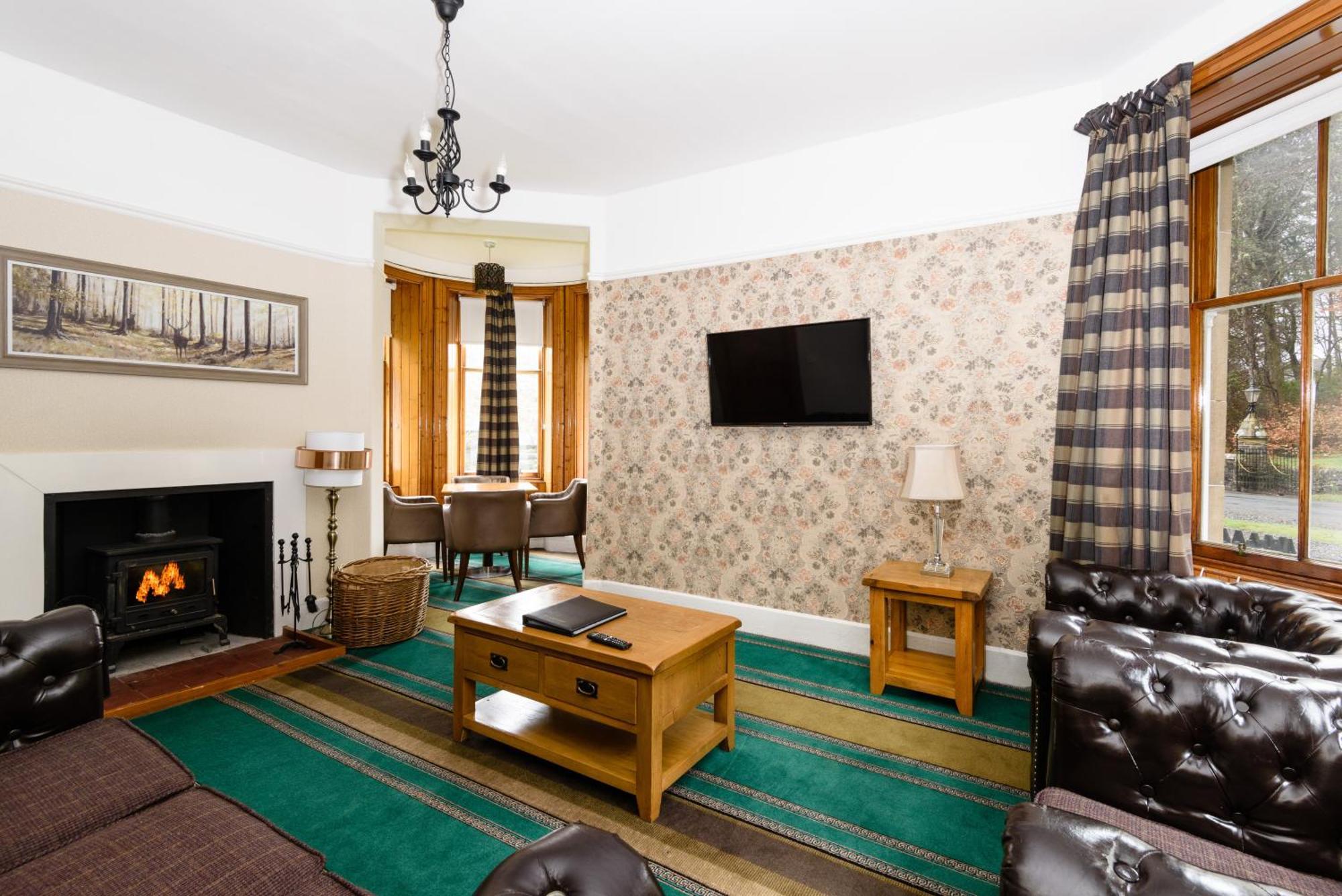 Lodges By Atholl Palace Pitlochry Bagian luar foto